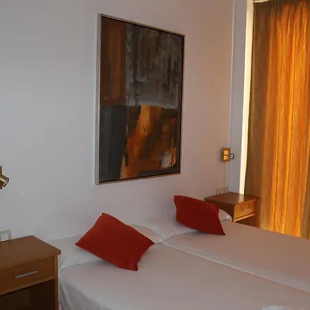 Apartahotel Arena 3*