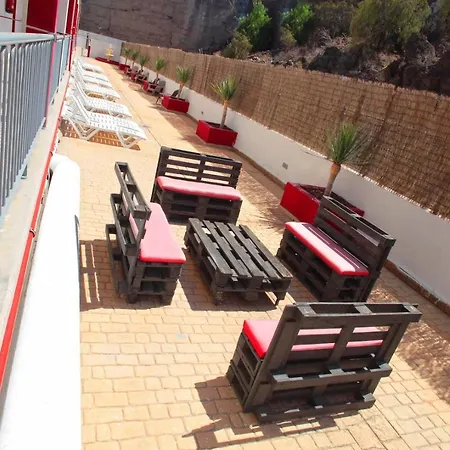 Apartahotel Arena Puerto de Santiago (Tenerife)
